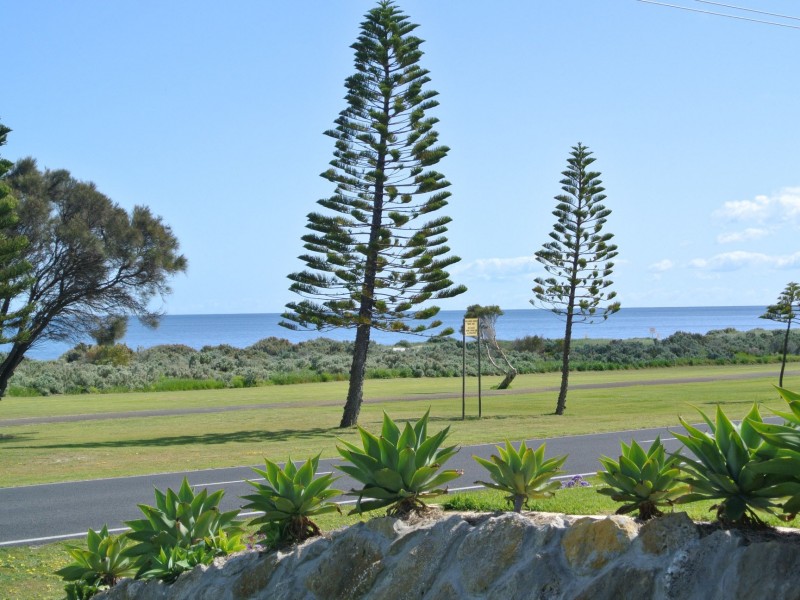 57 Marine Parade, Kingston Se SA 5275