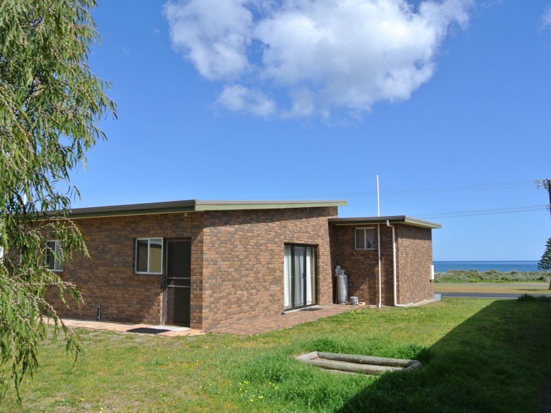 57 Marine Parade, Kingston Se SA 5275