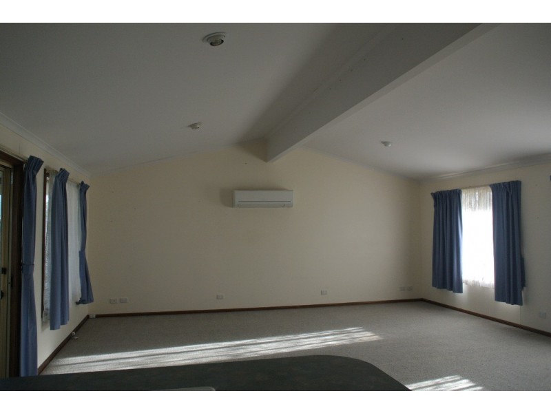 229 Marine Parade, Kingston Se SA 5275