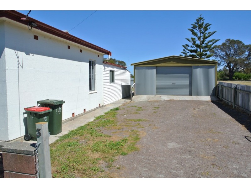 3 Coulthard Street, Kingston Se SA 5275