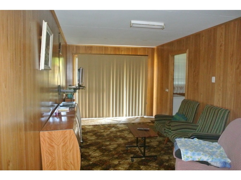 18 Nash Avenue, Kingston Se SA 5275