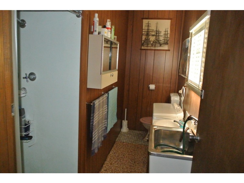 18 Nash Avenue, Kingston Se SA 5275