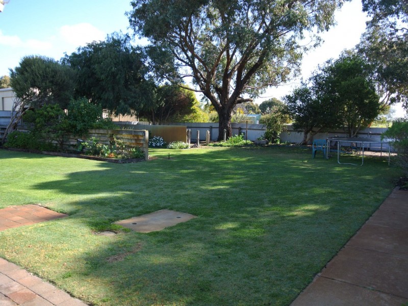 14 Dowdy Street, Kingston Se SA 5275