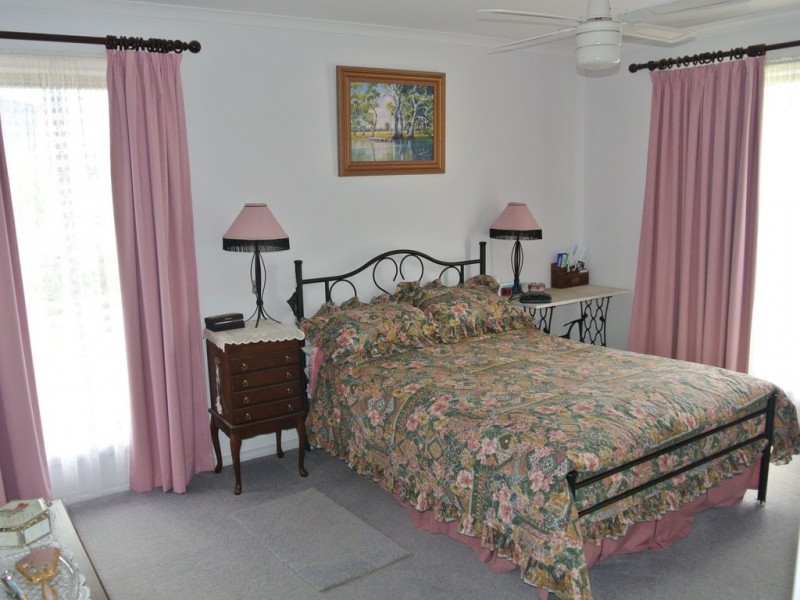 100 Cooke Street, Kingston Se SA 5275