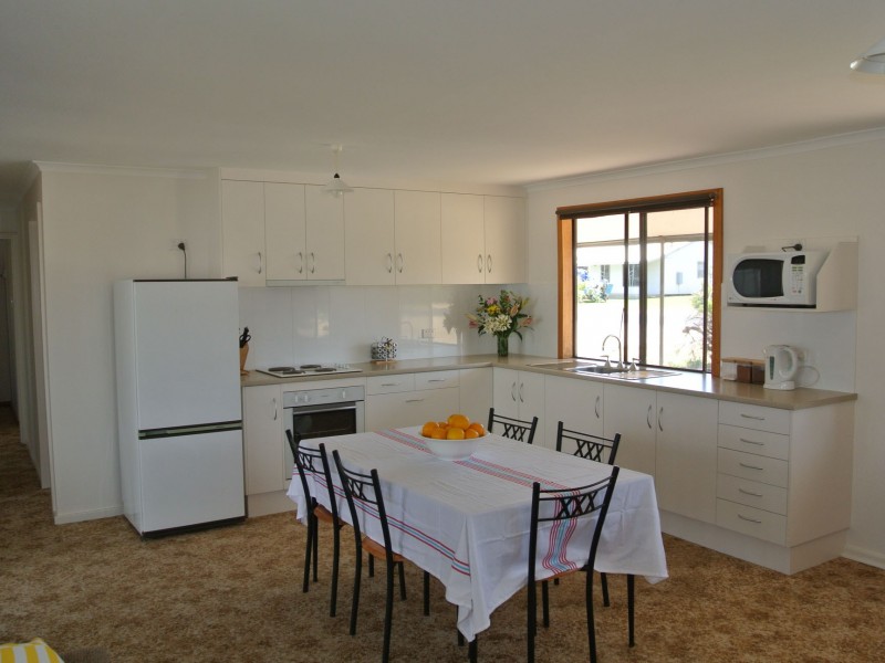 65 Bellevue Drive, Kingston Se SA 5275