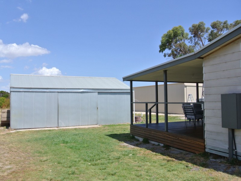 65 Bellevue Drive, Kingston Se SA 5275