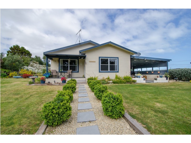17 Vearing Road, Mount Benson SA 5275