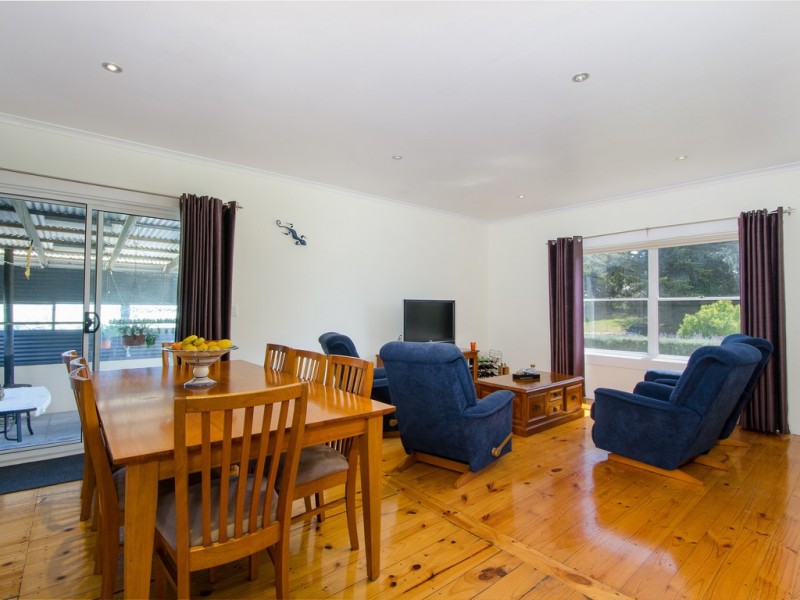 17 Vearing Road, Mount Benson SA 5275