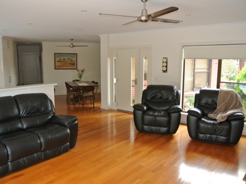 9 Young Street, Kingston Se SA 5275