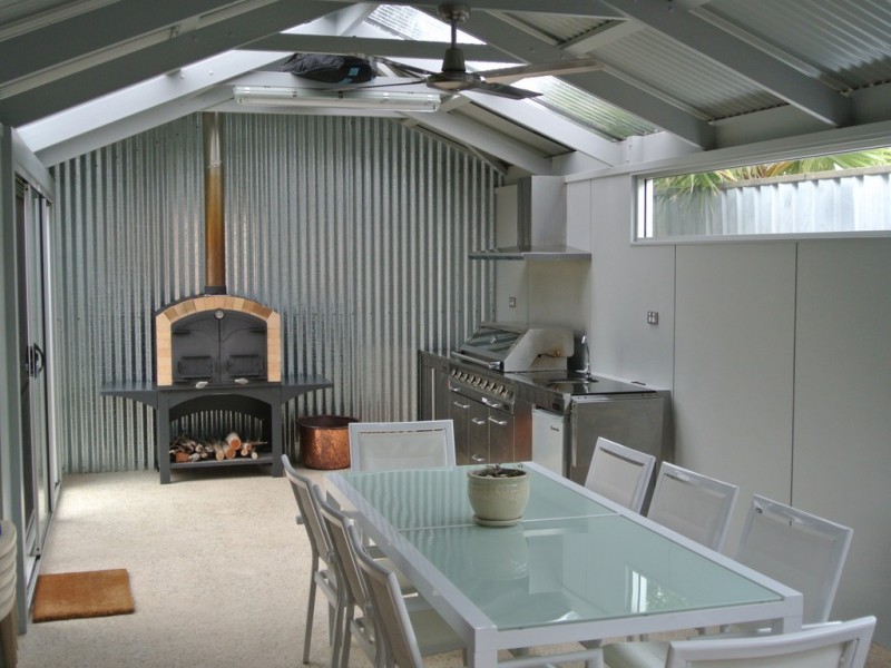 9 Young Street, Kingston Se SA 5275