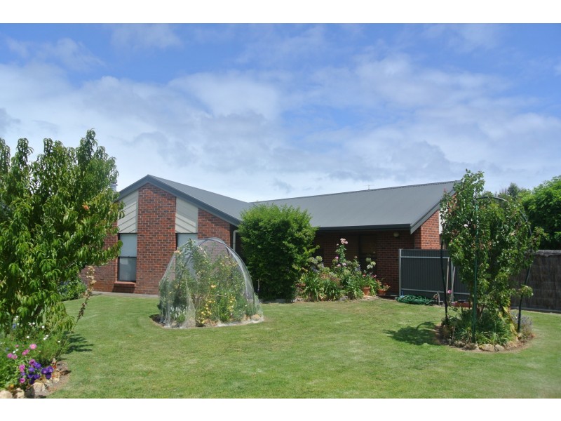 9 Young Street, Kingston Se SA 5275