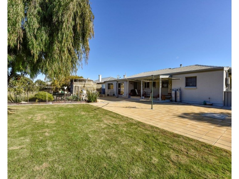 55 Agnes Street, Kingston Se SA 5275