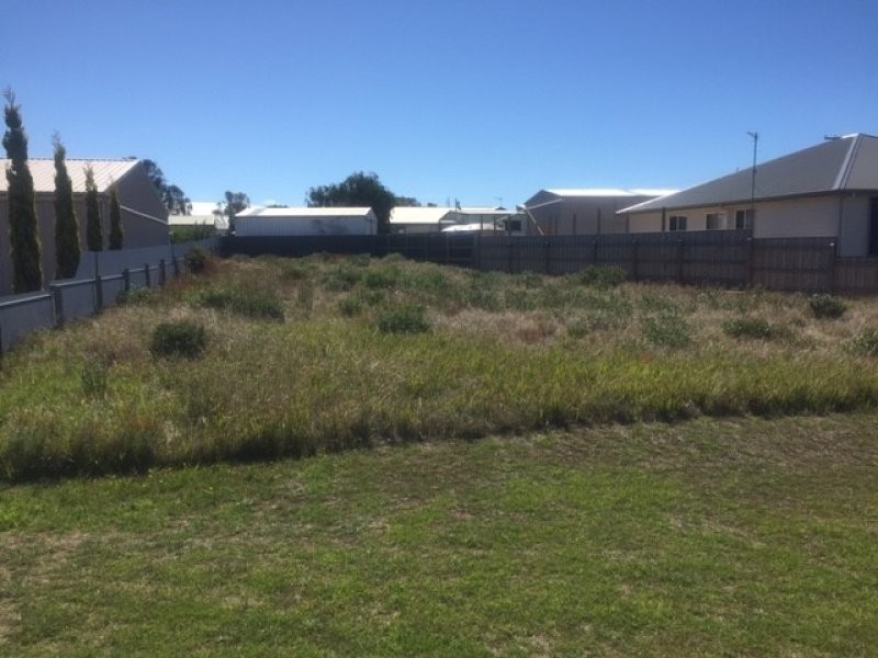 297 Cooke Street, Kingston Se SA 5275