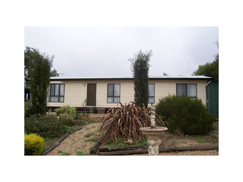 24 Davies Street, Macclesfield SA 5153