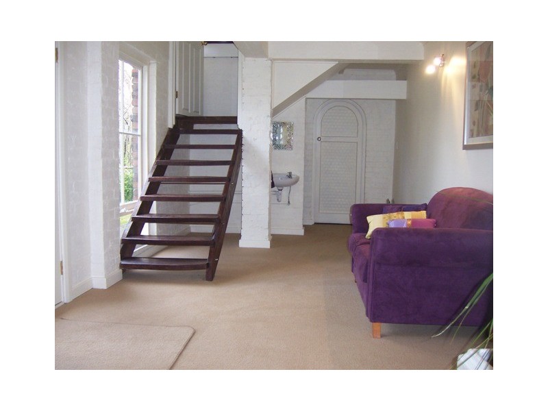 1 Renown Avenue, Crafers West SA 5152