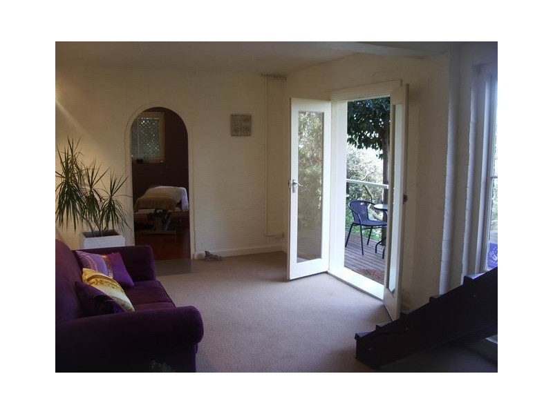 1 Renown Avenue, Crafers West SA 5152