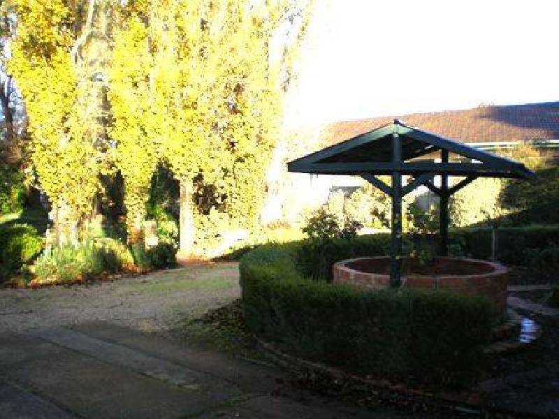 15 Victoria Crescent, Mount Barker SA 5251