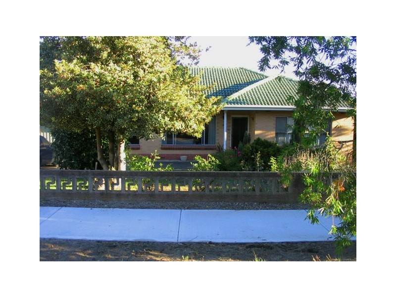 22  Hampden Road, Mount Barker SA 5251