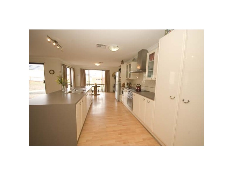 15 Durham Court, Mount Barker SA 5251