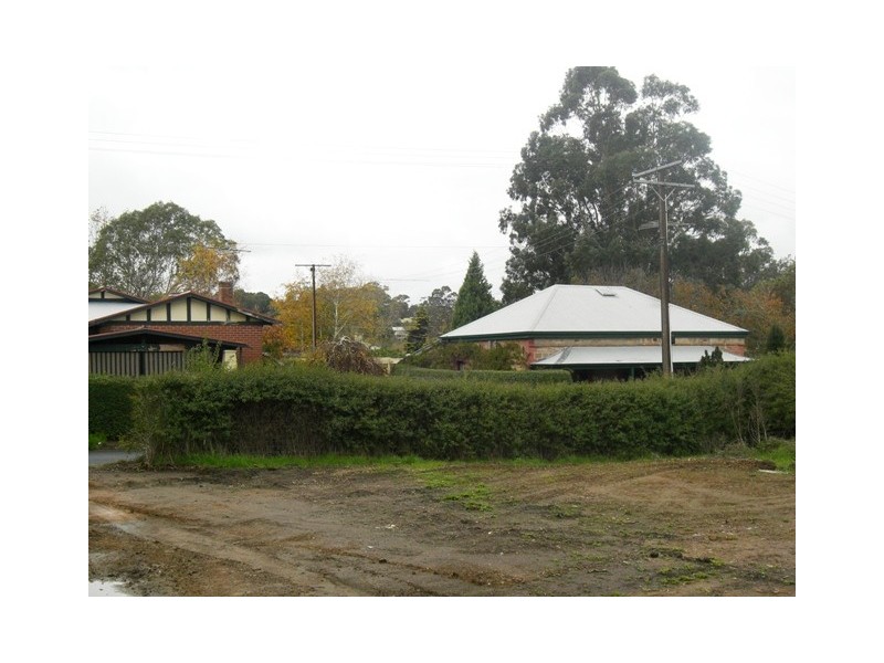 2 McLaren Street, Mount Barker SA 5251