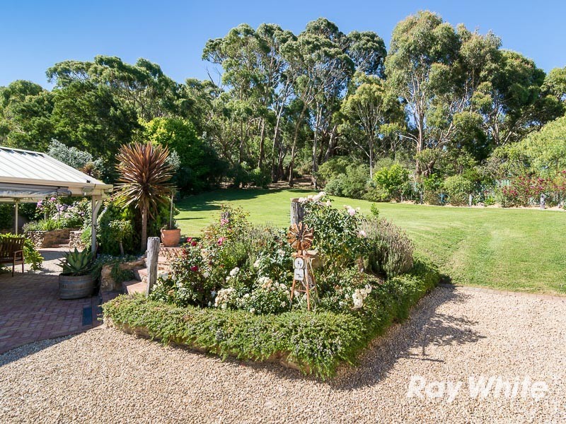 4 Lisa Court, Macclesfield SA 5153