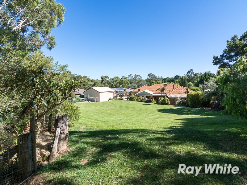 4 Lisa Court, Macclesfield SA 5153