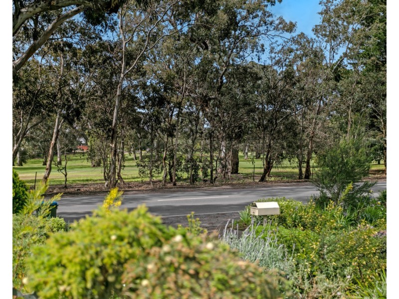 18 Hartman Road, Mount Barker SA 5251