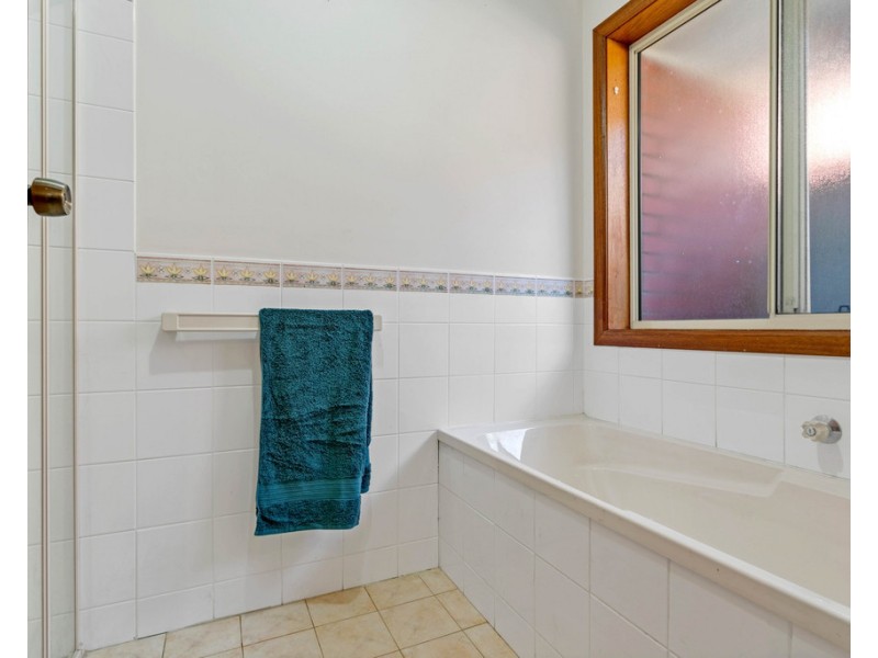 18 Hartman Road, Mount Barker SA 5251