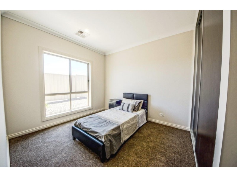 Cnr. Hack and Albert Place, Mount Barker SA 5251