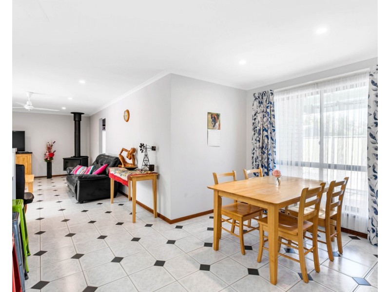 8 Blackwell Court, Mount Barker SA 5251