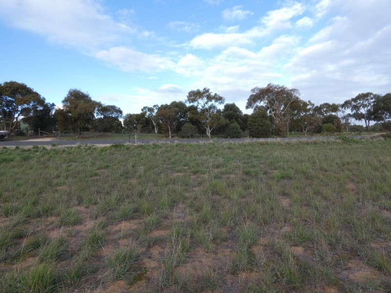 Lot 970 Pangarinda Road, Wellington East SA 5259