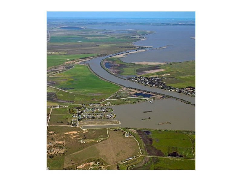 Lot 970 Pangarinda Road, Wellington East SA 5259