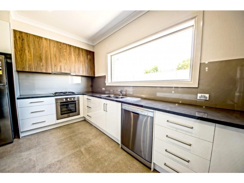 Cnr Hack and Albert Place, Mount Barker SA 5251