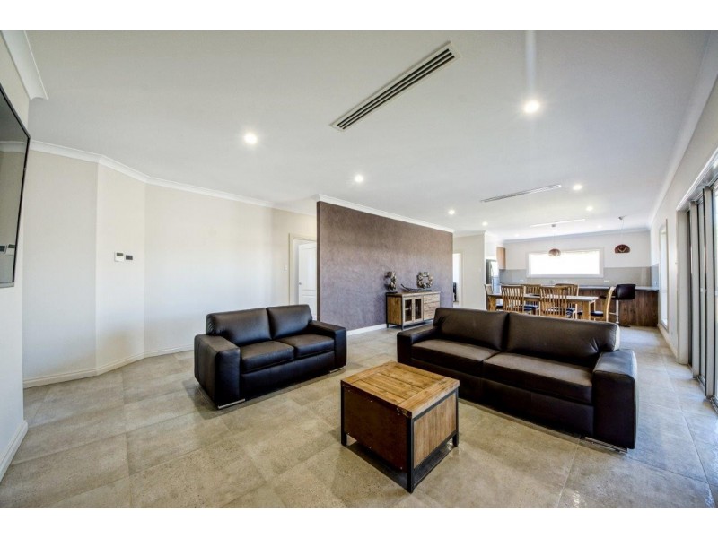 Cnr Hack and Albert Place, Mount Barker SA 5251