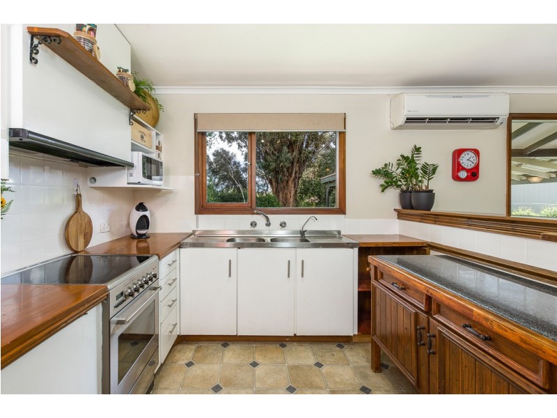 1 Willow Drive, Mount Barker SA 5251