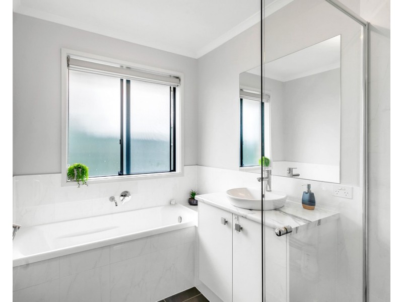 1 Liverpool Drive, Strathalbyn SA 5255