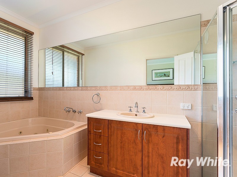 10 Barrow Court, Mount Barker SA 5251