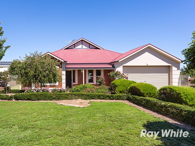 10 Barrow Court, Mount Barker SA 5251