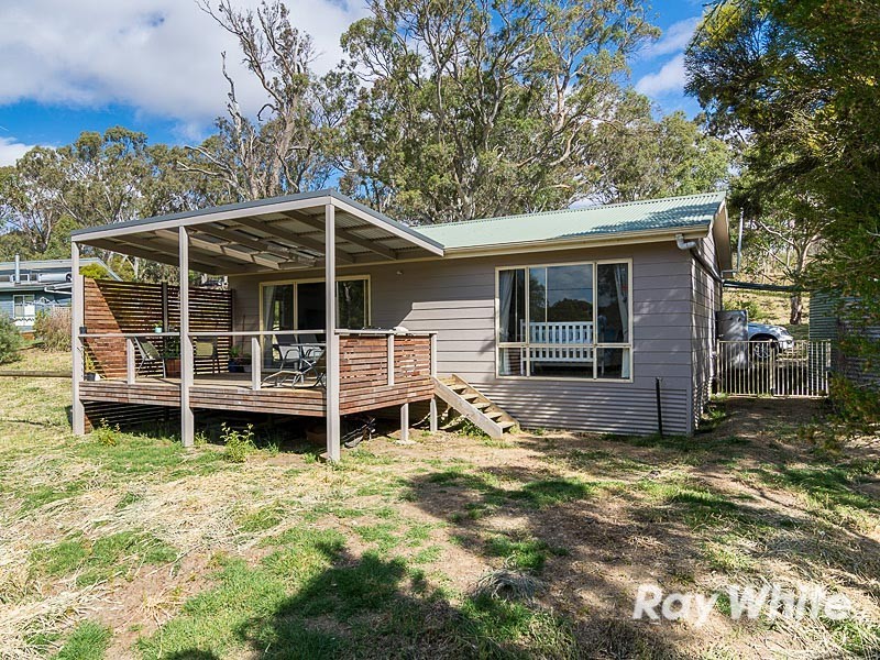 8 Nunnelly Street, Macclesfield SA 5153