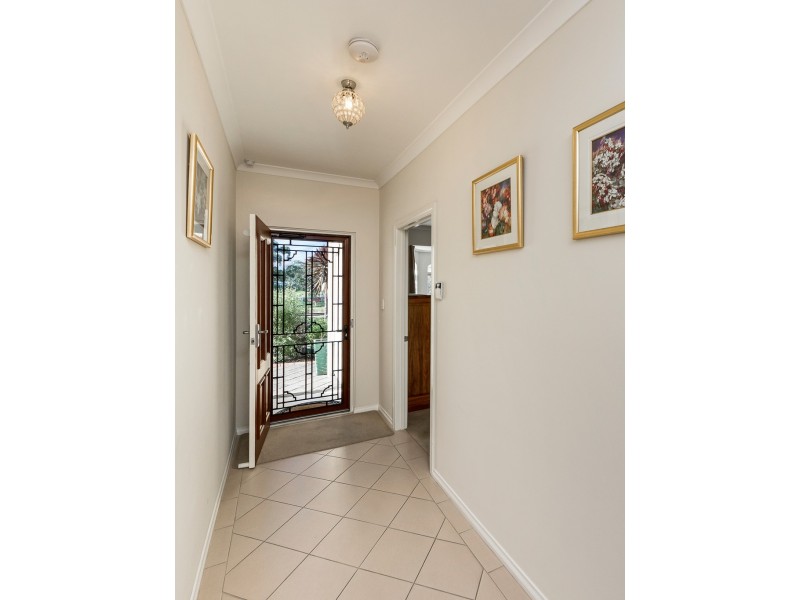 34 Craig Terrace, Mount Barker SA 5251