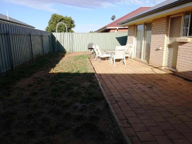 42 Strathmont Drive, Strathalbyn SA 5255