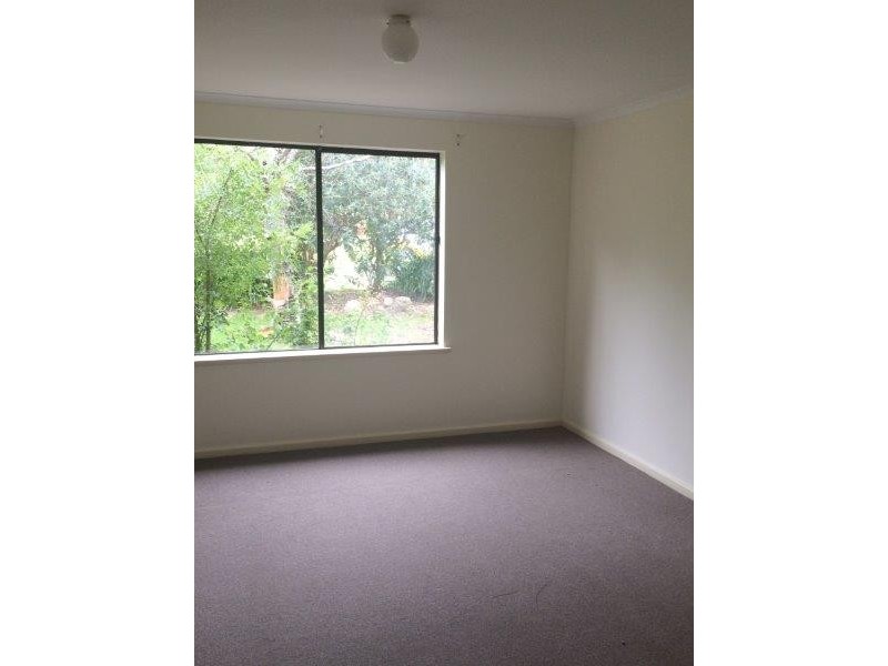 4 Acacia Street, Mount Barker SA 5251