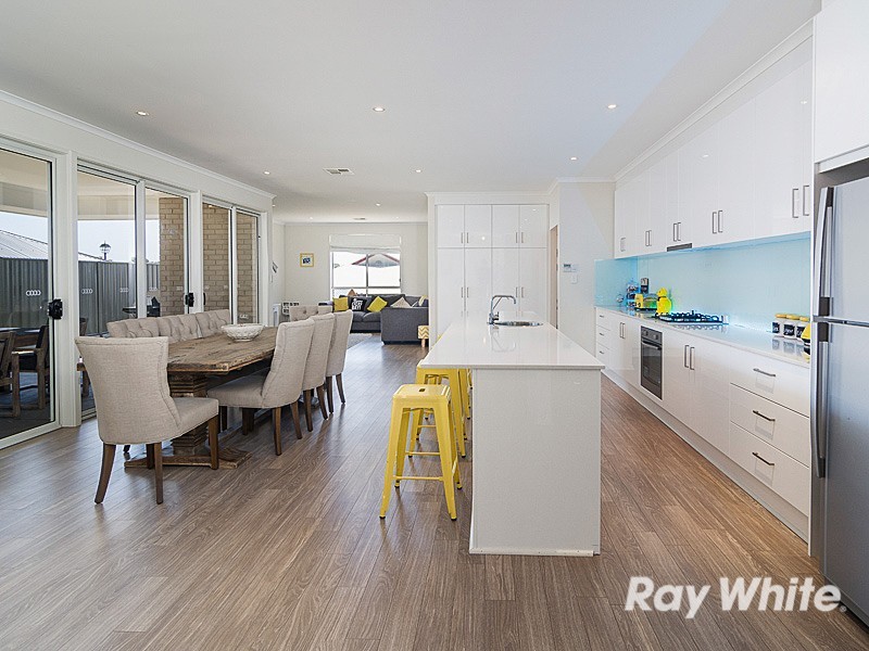 13 Barker Road, Mount Barker SA 5251