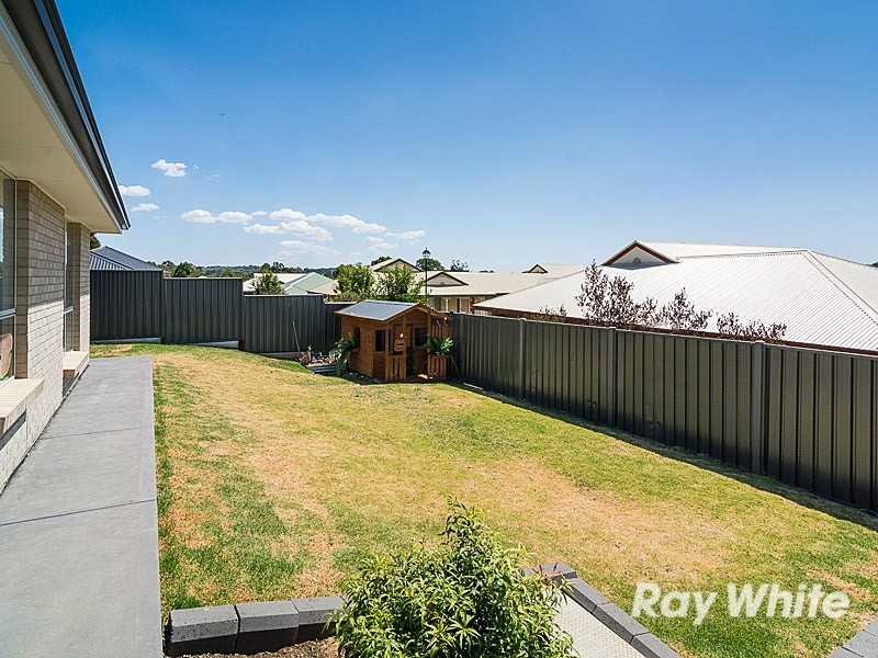 13 Barker Road, Mount Barker SA 5251