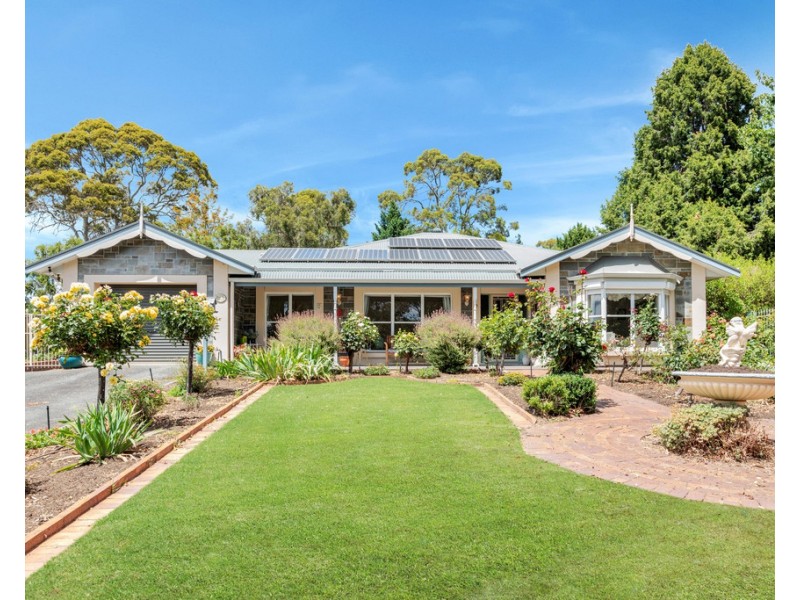 10 Jacaranda Drive, Woodside SA 5244