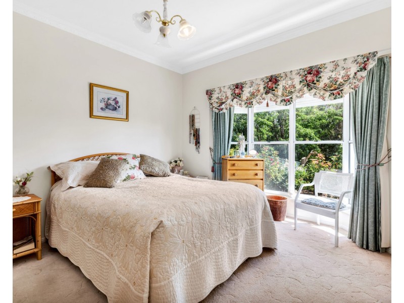 10 Jacaranda Drive, Woodside SA 5244