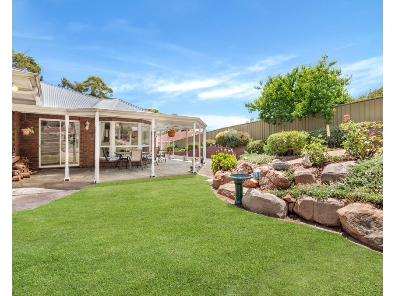 10 Jacaranda Drive, Woodside SA 5244