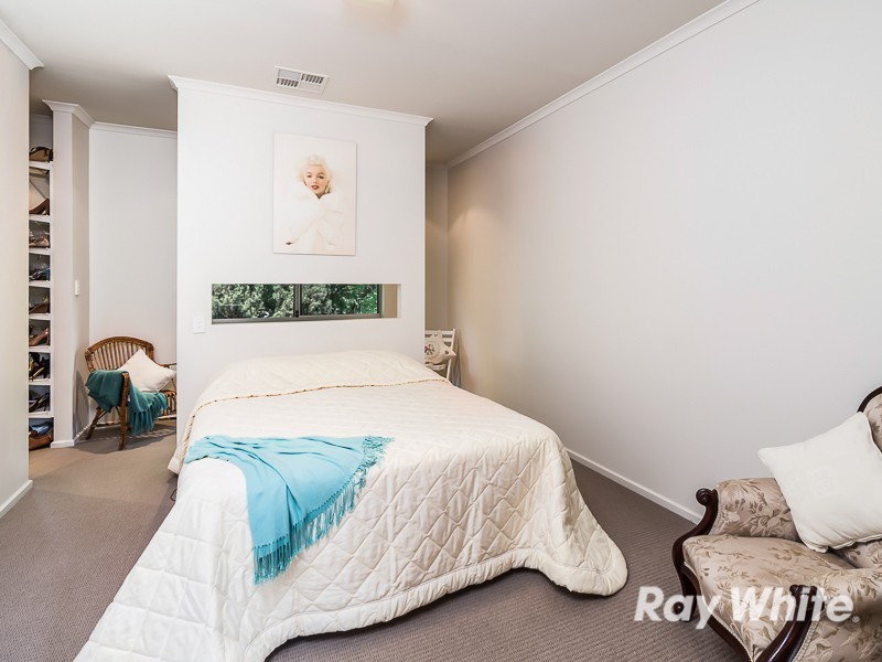 10 Fairfield Road, Mount Barker SA 5251