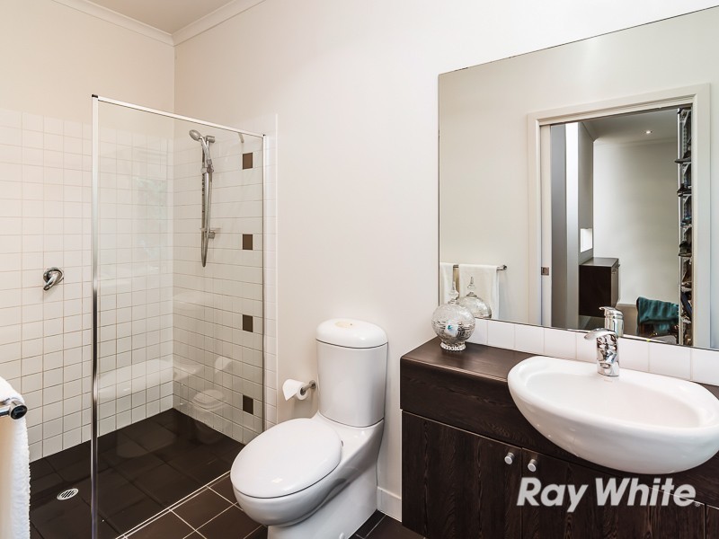 10 Fairfield Road, Mount Barker SA 5251