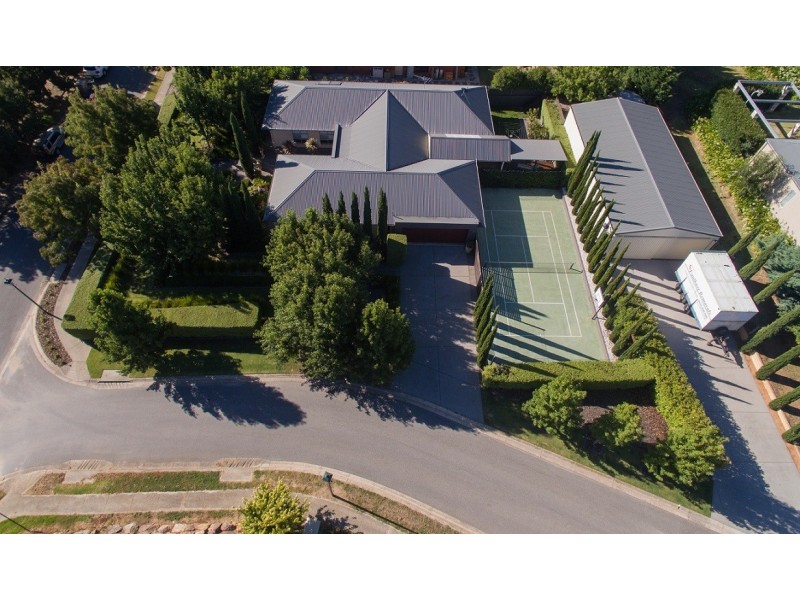 10 Fairfield Road, Mount Barker SA 5251